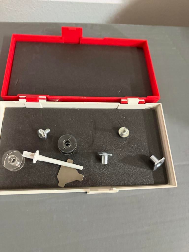 Elna Naaimachine Toebehoren Set, Hobby en Vrije tijd, Naaimachines en Toebehoren, Ophalen of Verzenden, Gebruikt, Toebehoren, Overige merken
