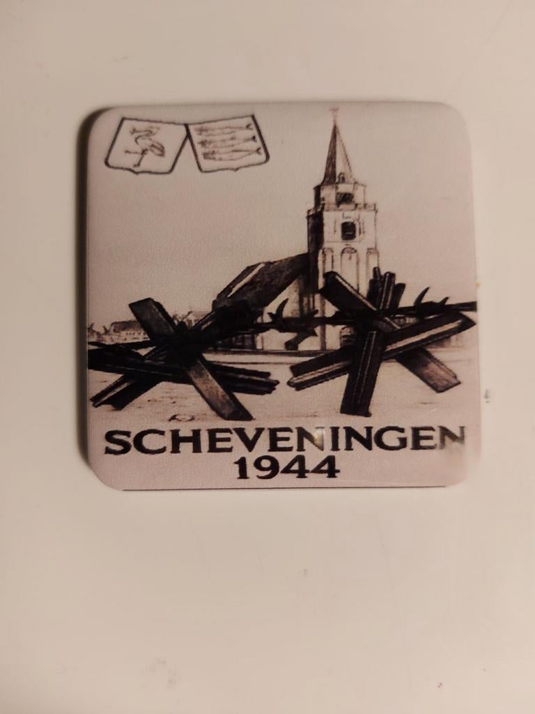 Magneet Scheveningen 1944, Verzamelen, Militaria | Tweede Wereldoorlog, Ophalen of Verzenden, Overige soorten, Nederland