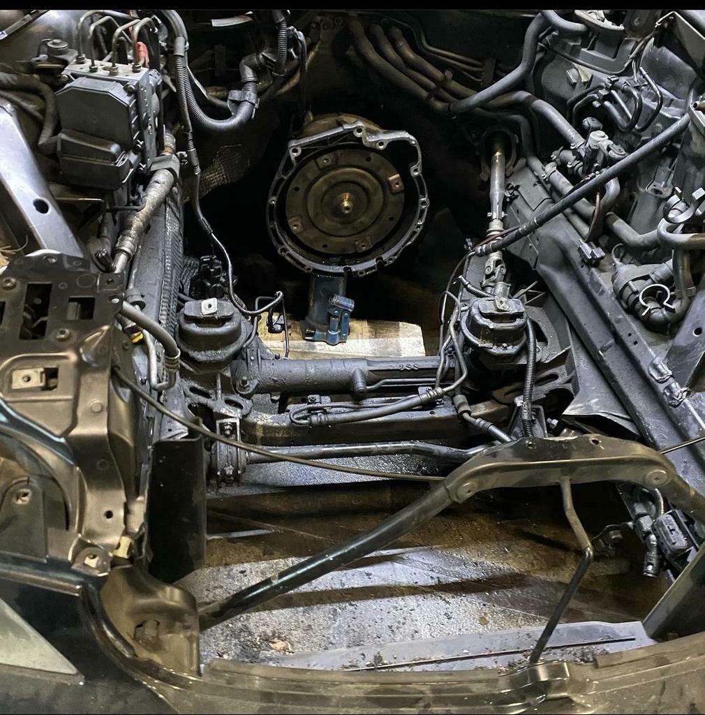 Foto 15 van Autobedrijf Reparatie Onderhoud Apk