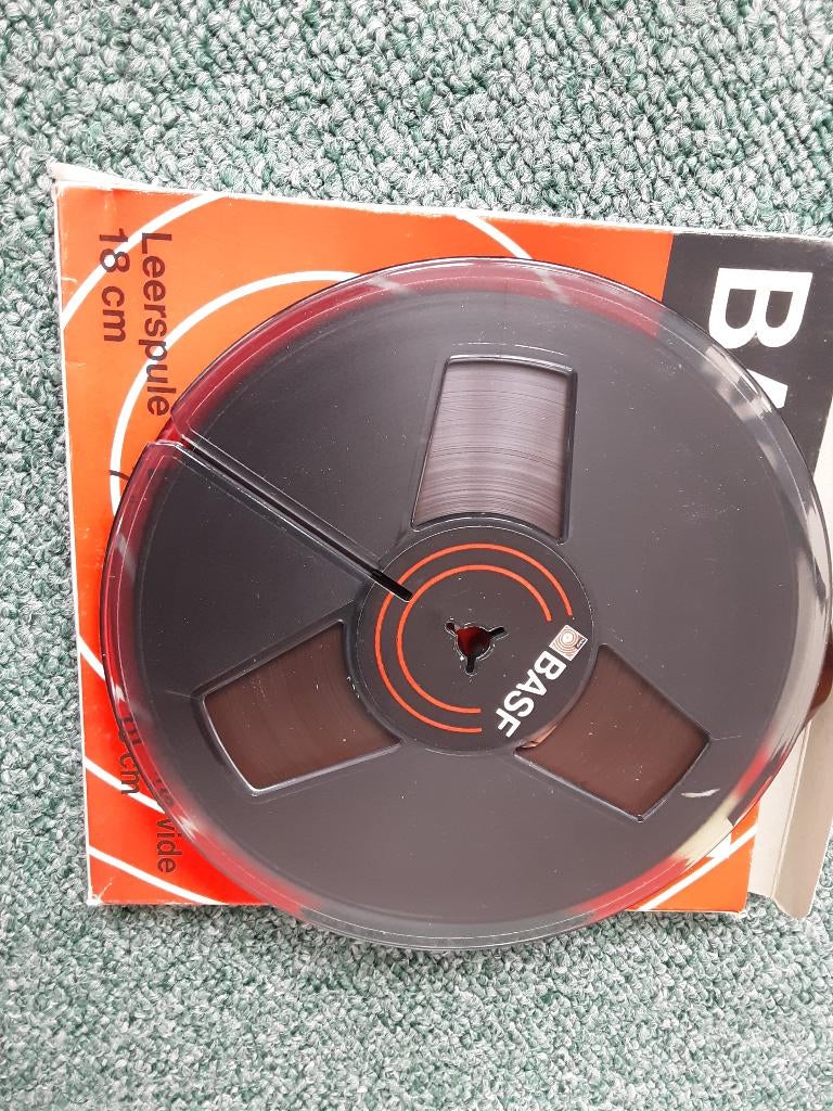 Professioneel  BASF tape 18cm backcoating ook Agfa, Ophalen of Verzenden