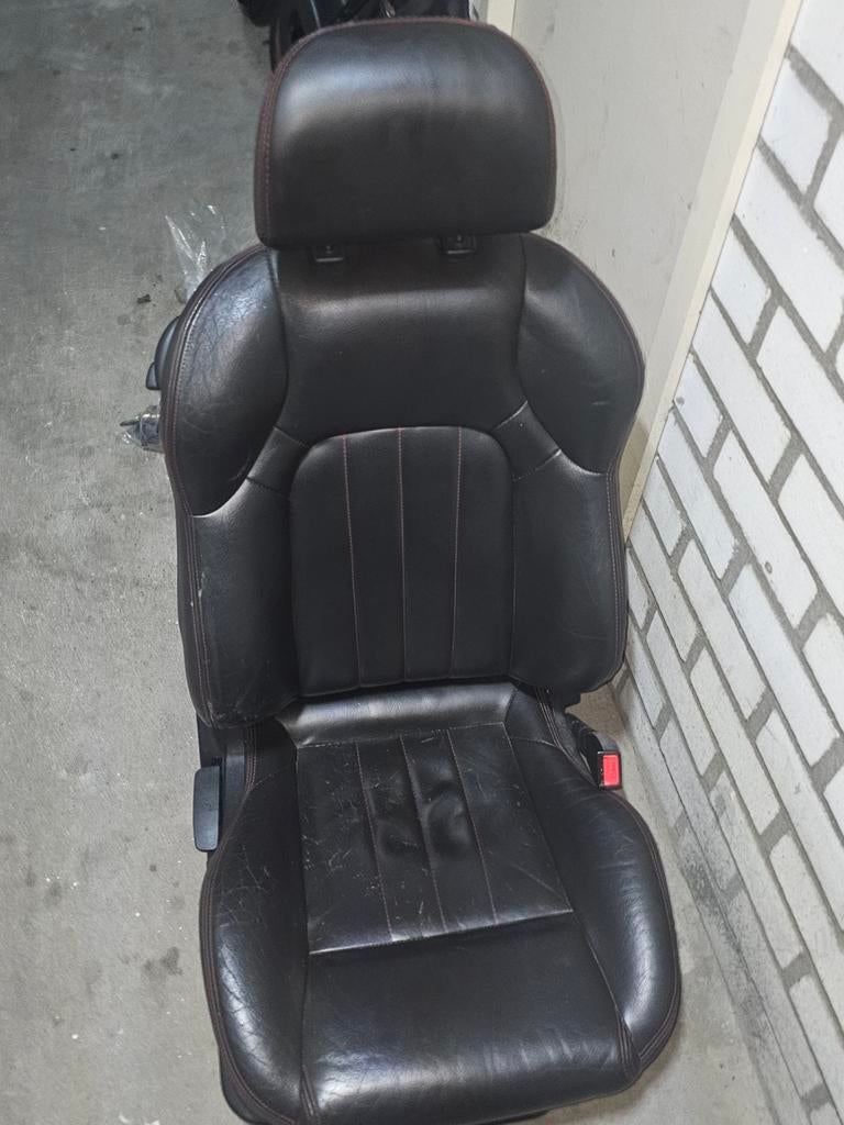 Hyundai Coupe 2.0 Leer Interieur + Speakers, Auto-onderdelen, Interieur en Bekleding, Ophalen of Verzenden, Gebruikt, Hyundai