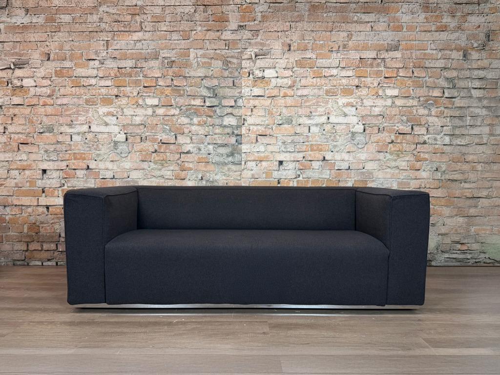 Cassina 180 Blox bij TheReSales, Huis en Inrichting, Banken | Bankstellen, Zo goed als nieuw, Rechte bank, Driepersoons, 200 tot 250 cm