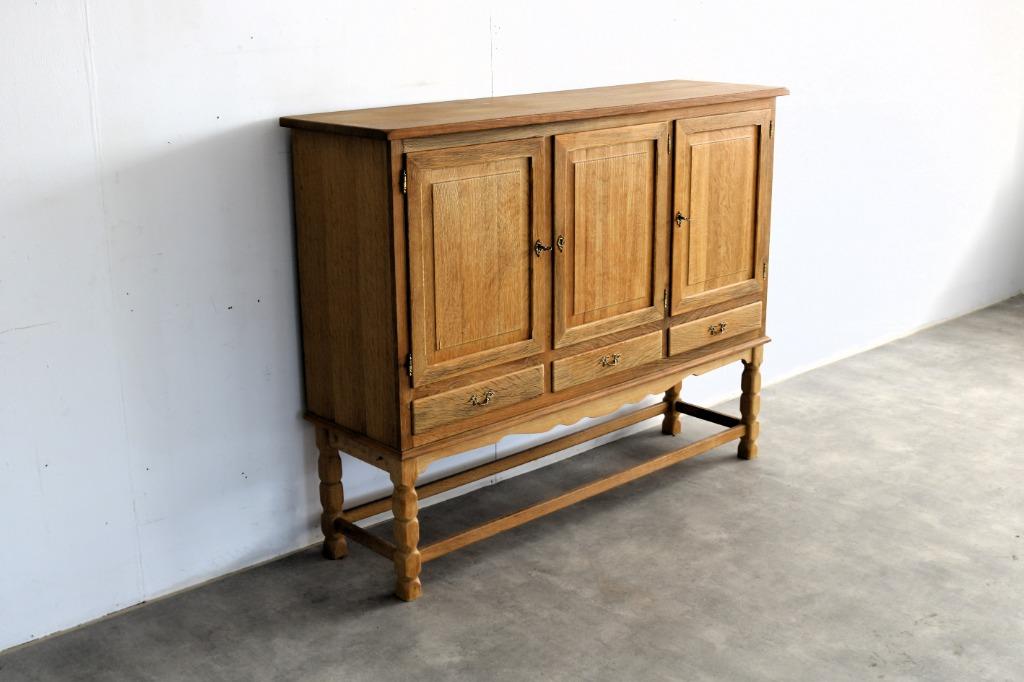 vintage wandkast | kast | brutalist | Deens, Gebruikt, Met deur(en), Eikenhout, Timbeije@hotmail.com