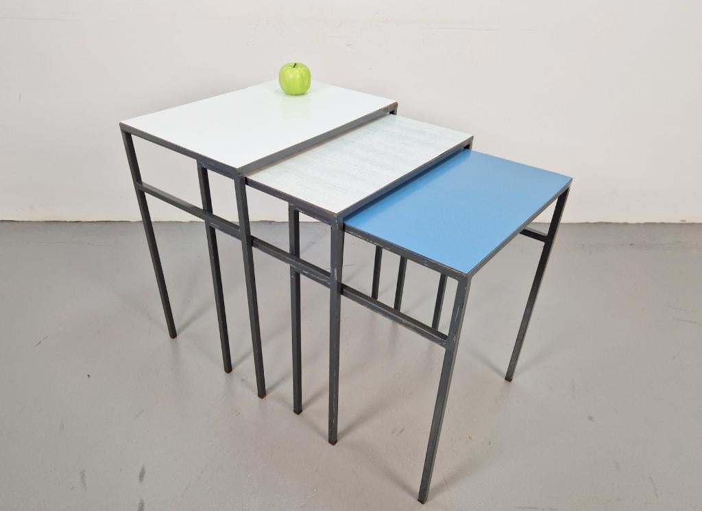 Vintage mimi set metaal formica teak Nesting Tables ‘60, 45 tot 60 cm, Minder dan 55 cm, N, Metaal of Aluminium