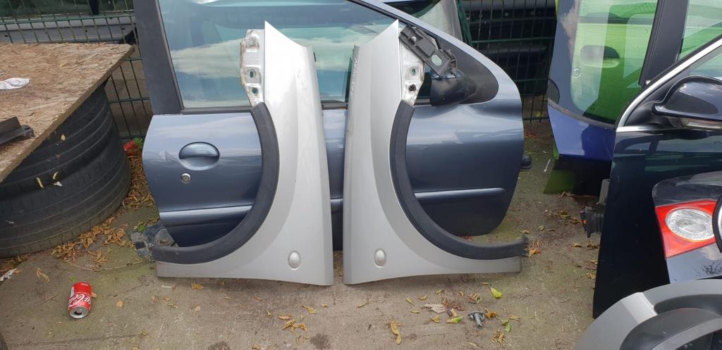 OPEL CORSA C VOORSCHERMEN CODE Z157, Auto-onderdelen, Ophalen of Verzenden, Gebruikt, Spatbord