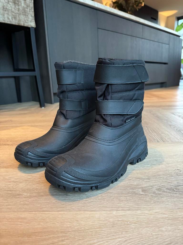 Zwarte snowboots heren maat 43 - Zo goed als nieuw, Ophalen of Verzenden, Zo goed als nieuw, Zwart, Boots