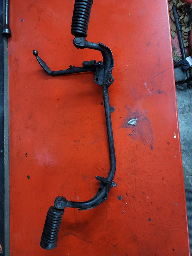 Honda CB 250 voetsteunen en standaard, Ophalen of Verzenden, Gebruikt