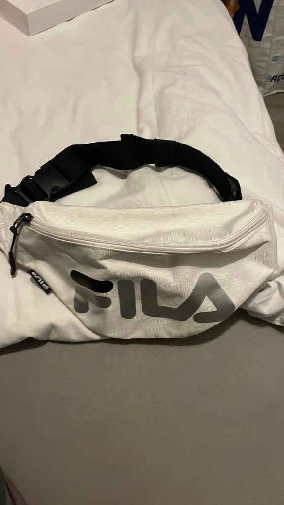Fila heuptas, Sieraden, Tassen en Uiterlijk, Ophalen of Verzenden, Zo goed als nieuw
