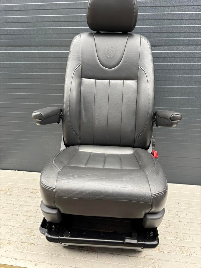 stoel rechts comfort volkswagen transporter t5 t6 leer, Auto-onderdelen, Interieur en Bekleding, Tymtop5@gmail.com, 3161ek, Volkswagen
