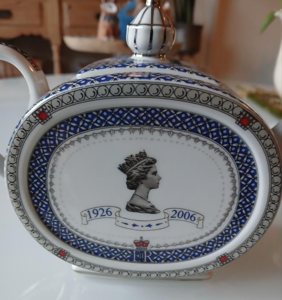 Sadler theepot zeldzaam Elizabeth 80 jaar, Verzenden, Overige typen, Zo goed als nieuw, Overige stijlen