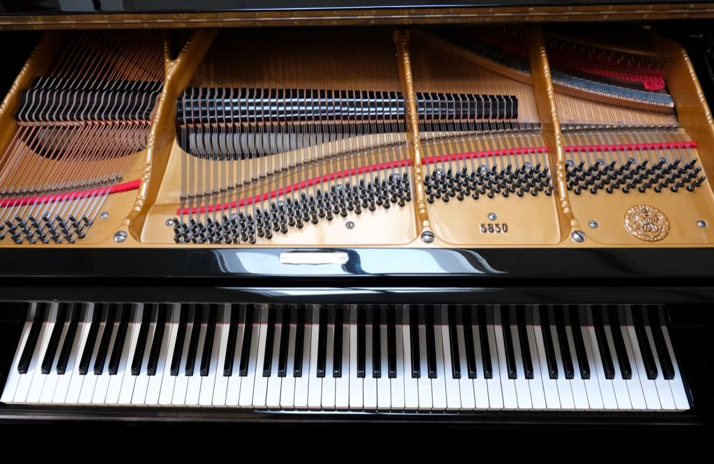 Grotrian Steinweg Vleugel 2.10 m, Muziek en Instrumenten, Ophalen, Zwart, Zo goed als nieuw, Hoogglans