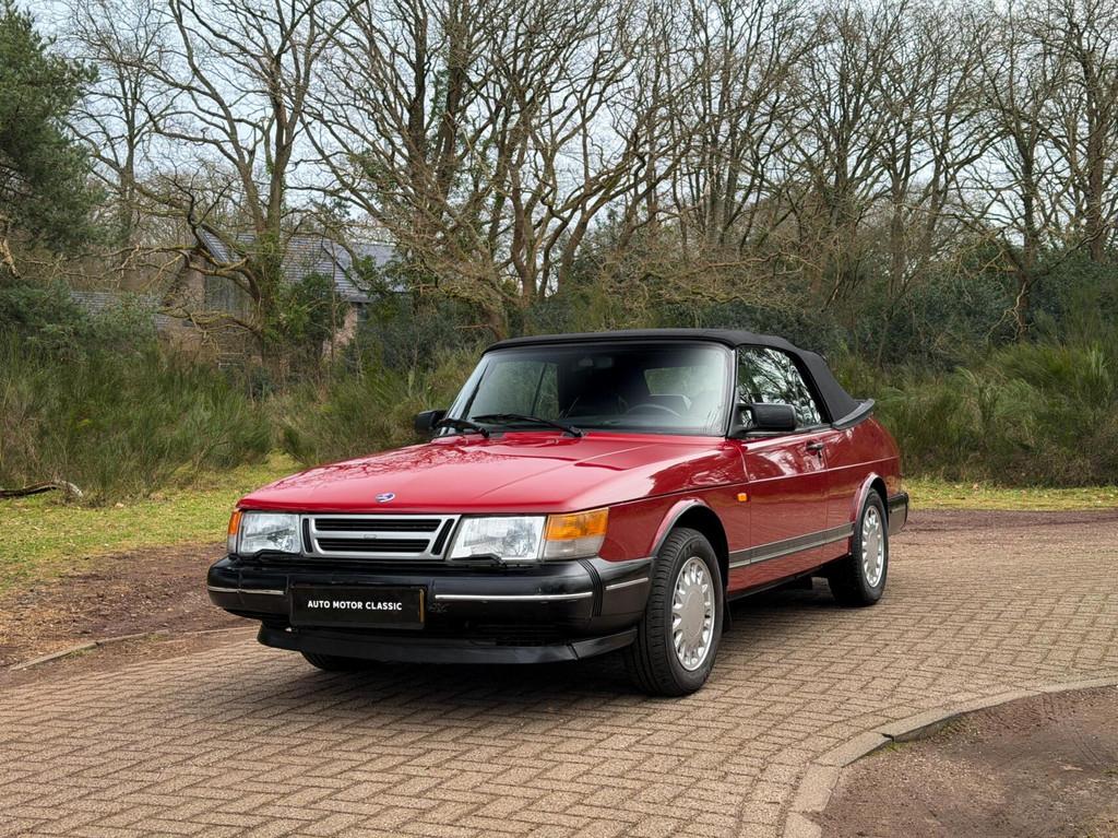 Saab 900 Cabriolet 2.0i 16v | Cherry Red, Auto's, Voorwielaandrijving, Zwart, 4 cilinders, Cabriolet