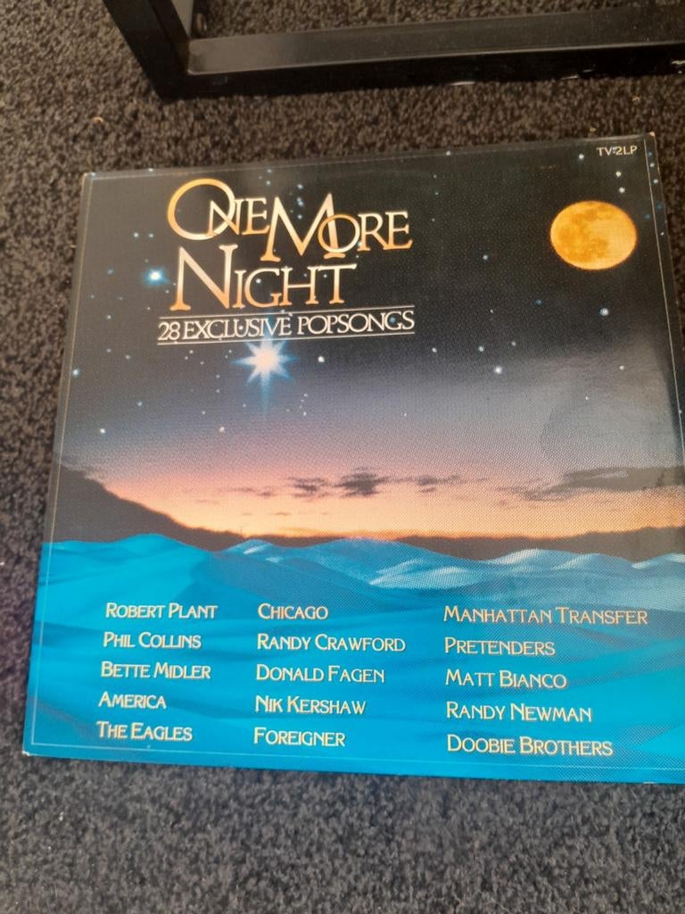 One more night 28 exclusive Popsongs, Ophalen of Verzenden, Zo goed als nieuw, 12 inch, Pop