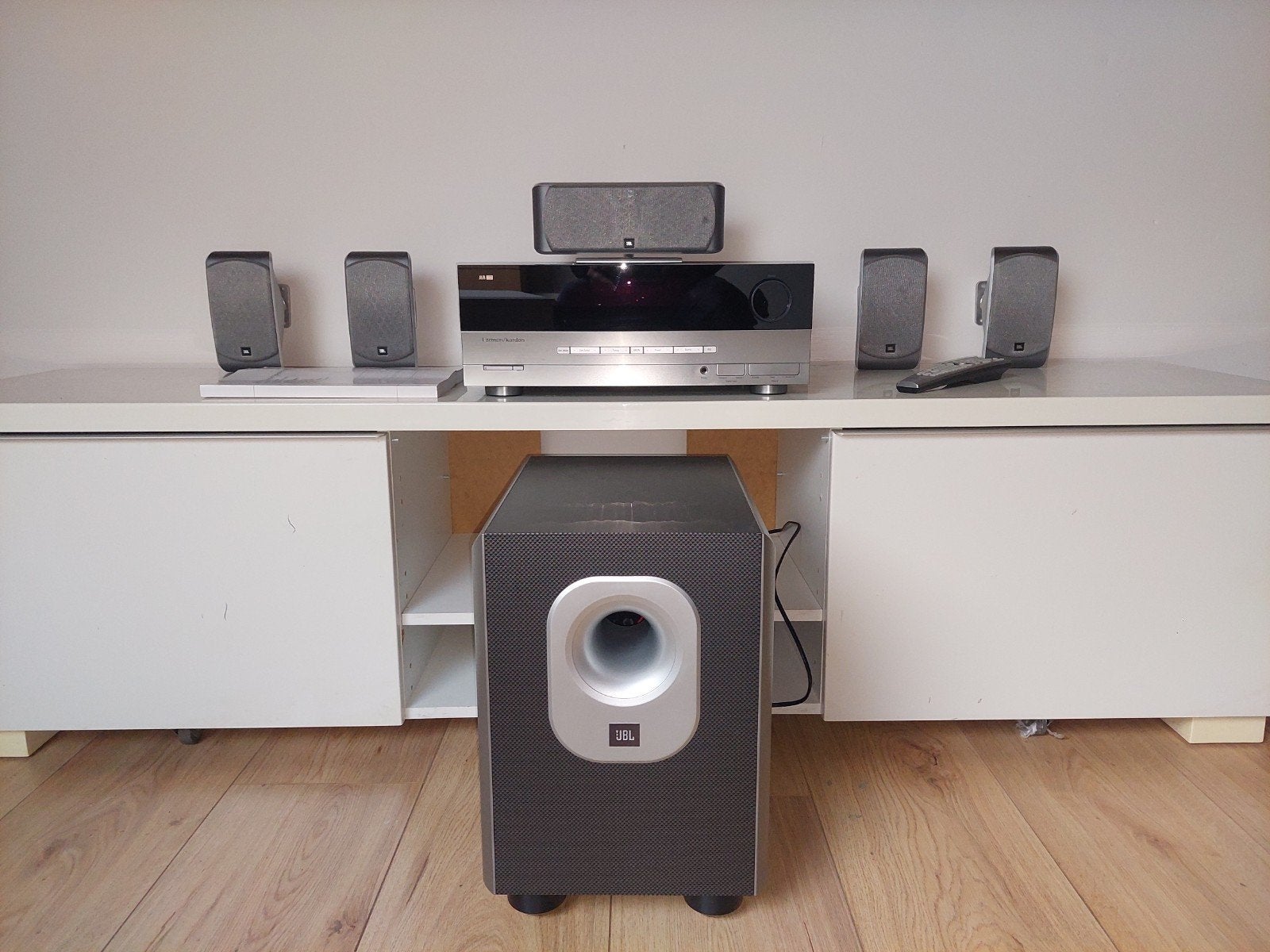Harman kardon 5.1 audioset, Audio, Tv en Foto, 70 watt of meer, Zo goed als nieuw, 5.1-systeem, Overige spelers