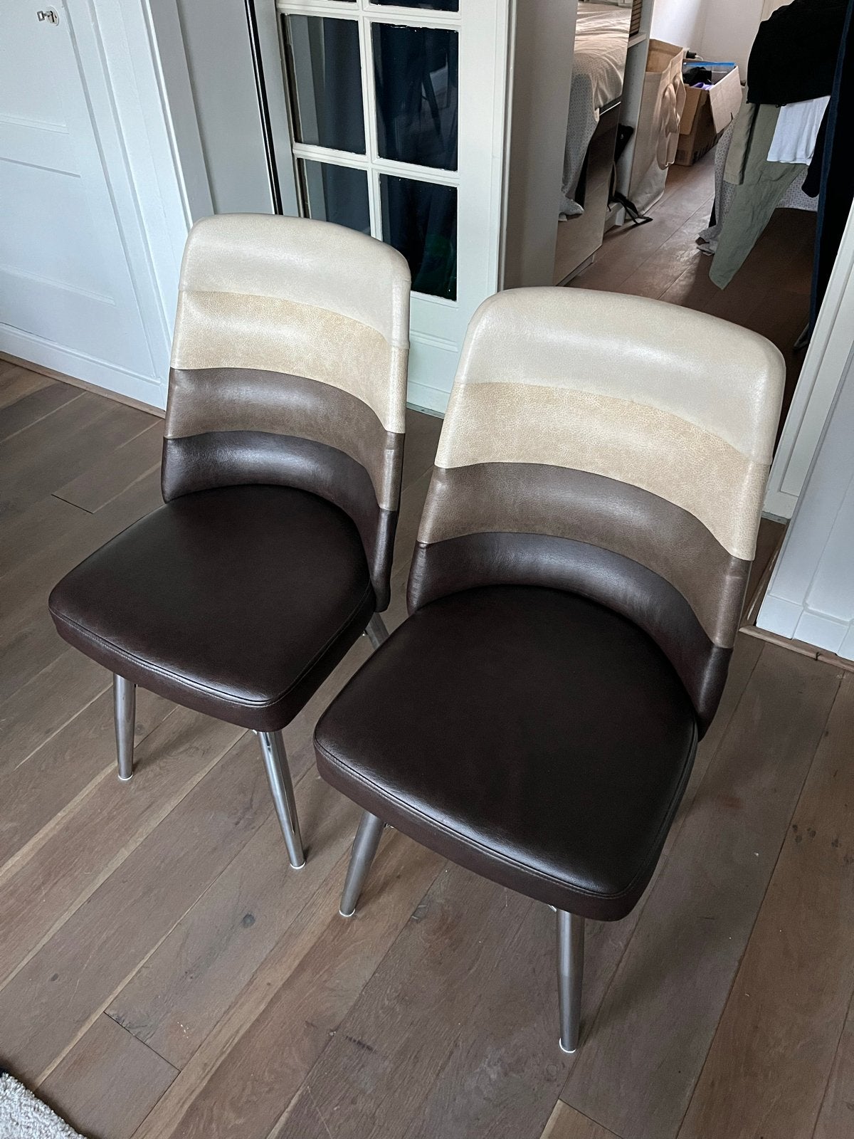 Set of two dining chairs - excellent conditions, Ophalen, Twee, Bruin, Leer