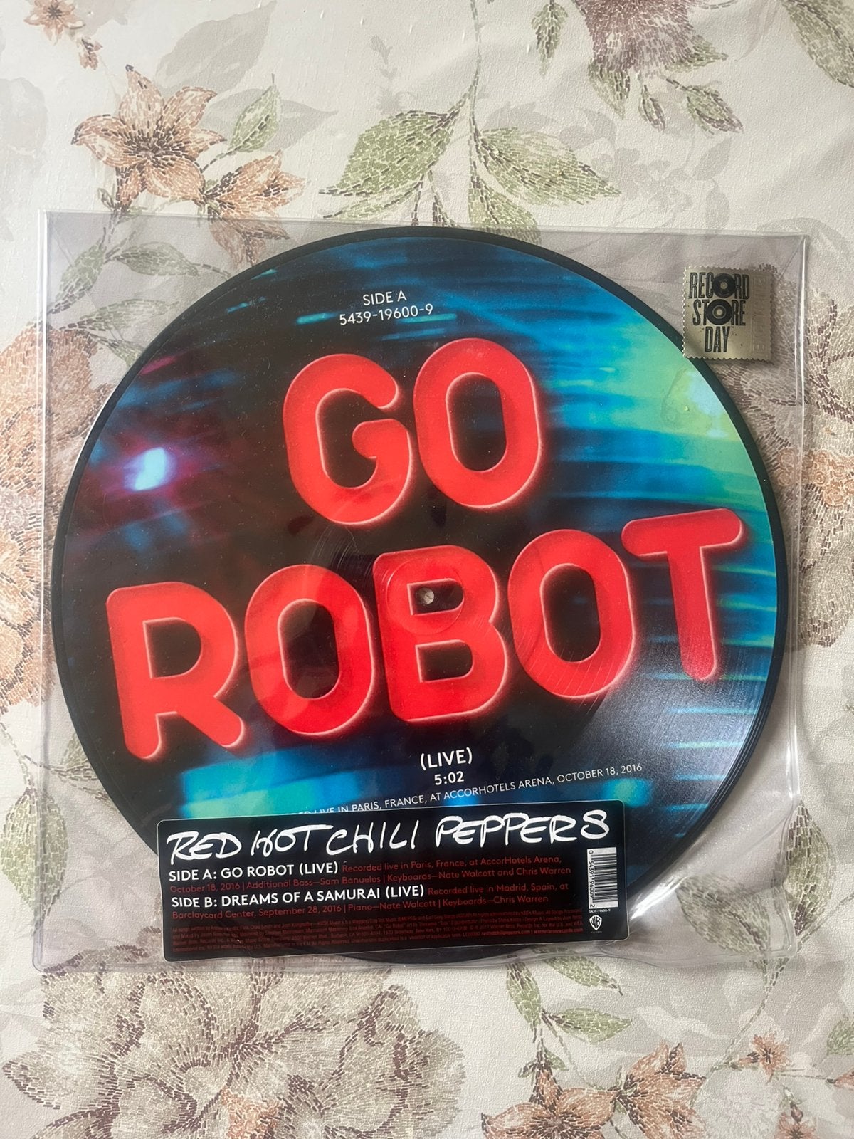 Red Hot Chili Peppers Go Robot 12” Vinyl Picture RSD, Cd's en Dvd's, Vinyl | Rock, Ophalen of Verzenden, Zo goed als nieuw, 12 inch