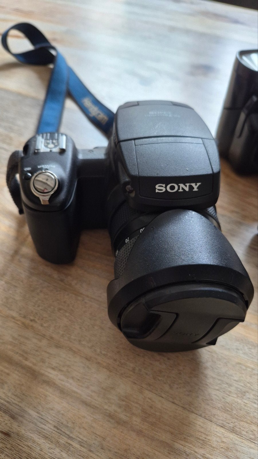 Sony Cyber-shot DSC-F717 Digitale Camera met Flitser, Ingebouwde flitser, Gebruikt, Ophalen of Verzenden, Compactcamera