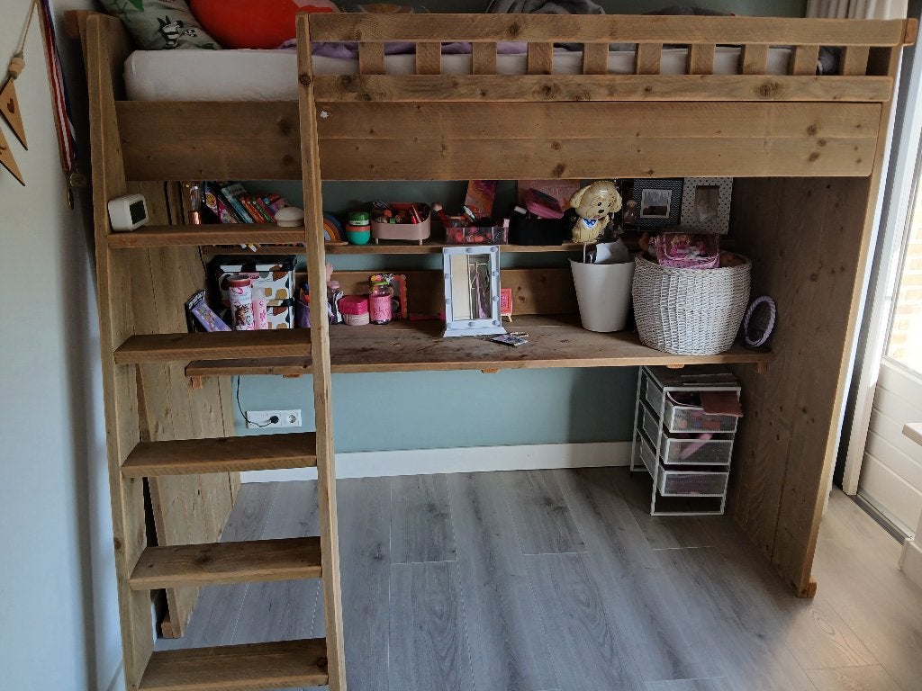 Hoogslaper steigerhout, Ophalen, Gebruikt, Eenpersoons, 200 cm
