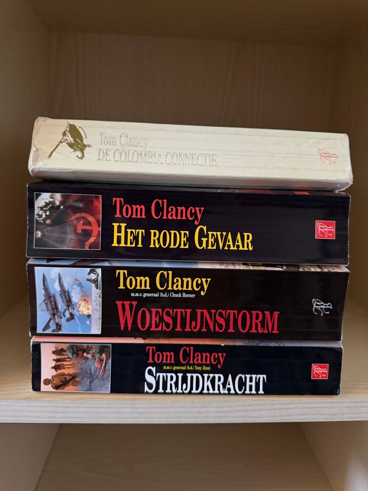 Vier spannende boeken van Tom Clancy, Boeken, Ophalen, Gelezen