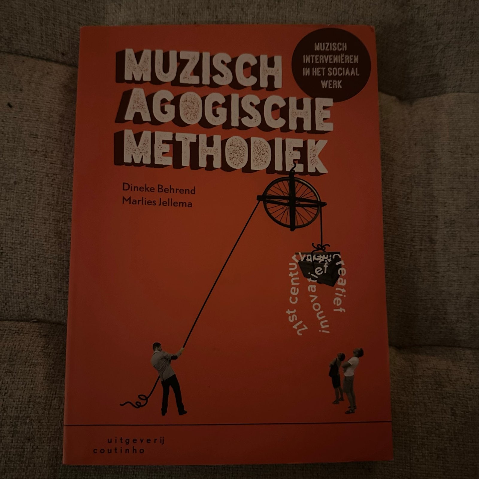 Muzisch Agogische Methodiek - D. Behrend & M. Jellema, Ophalen of Verzenden, Gamma, Zo goed als nieuw, HBO