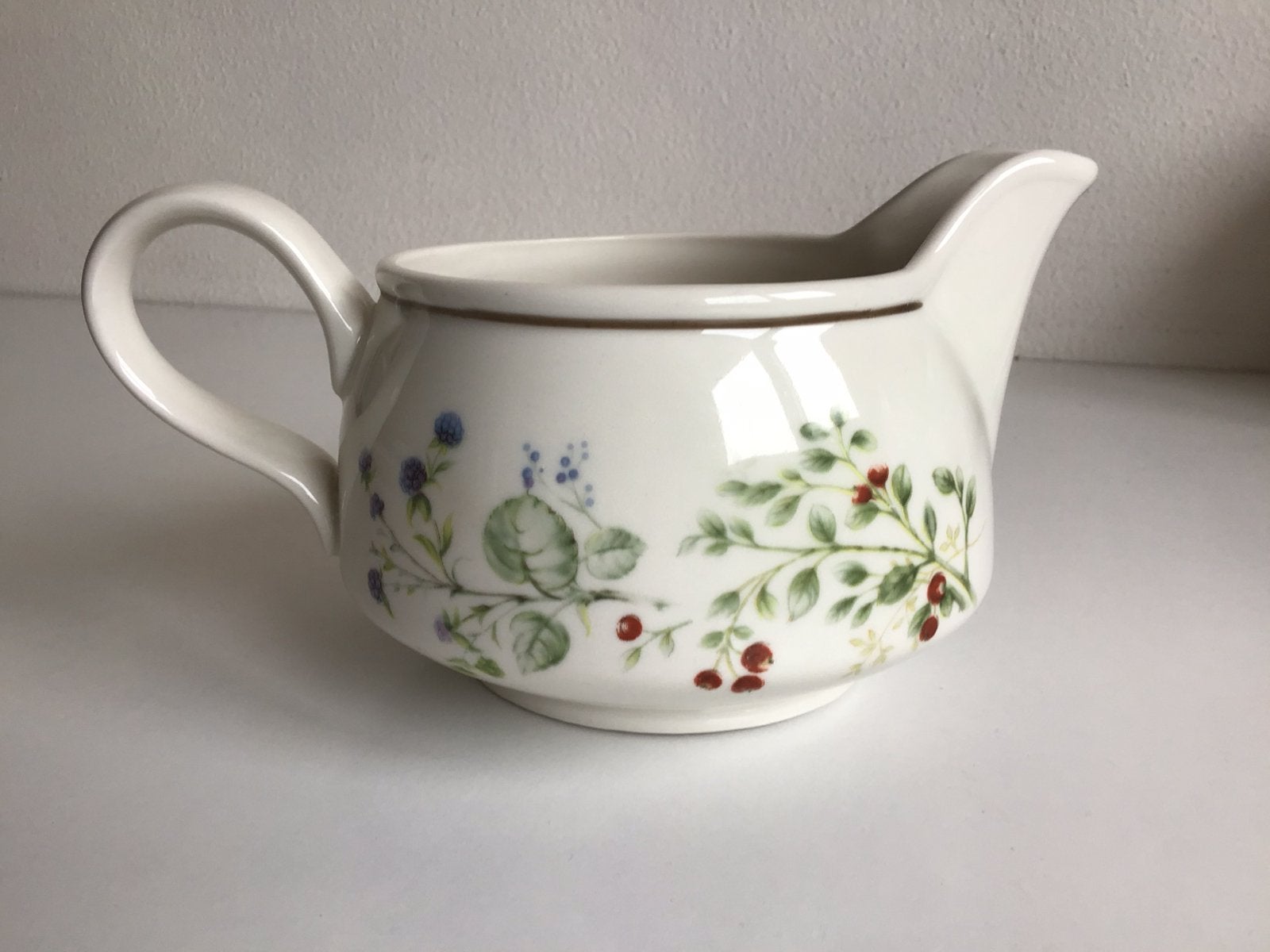 Sauskom kan Royal Albert Bitter Sweet Country Garden - NIEUW, Kan, Keramiek, Landelijk/Boerenbont, Nieuw