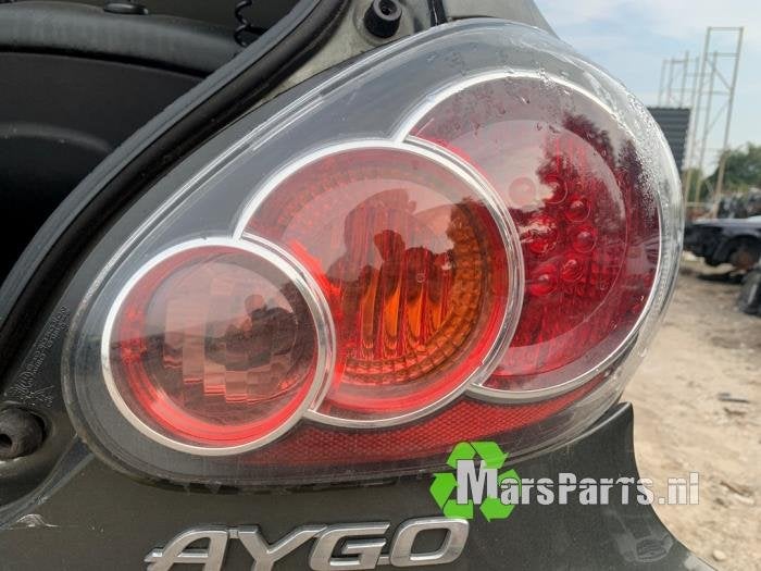 Achterlicht rechts van een Toyota Aygo, Gebruikt, -, -, Ophalen of Verzenden