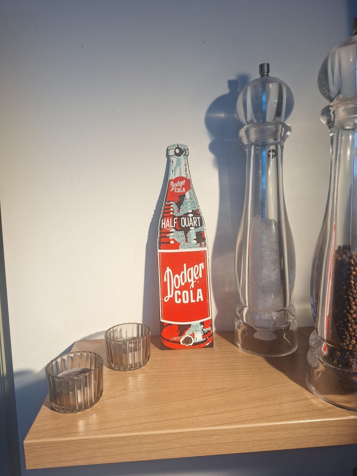 Vintage Dodger Cola reclamebord - flesvormig, Ophalen of Verzenden
