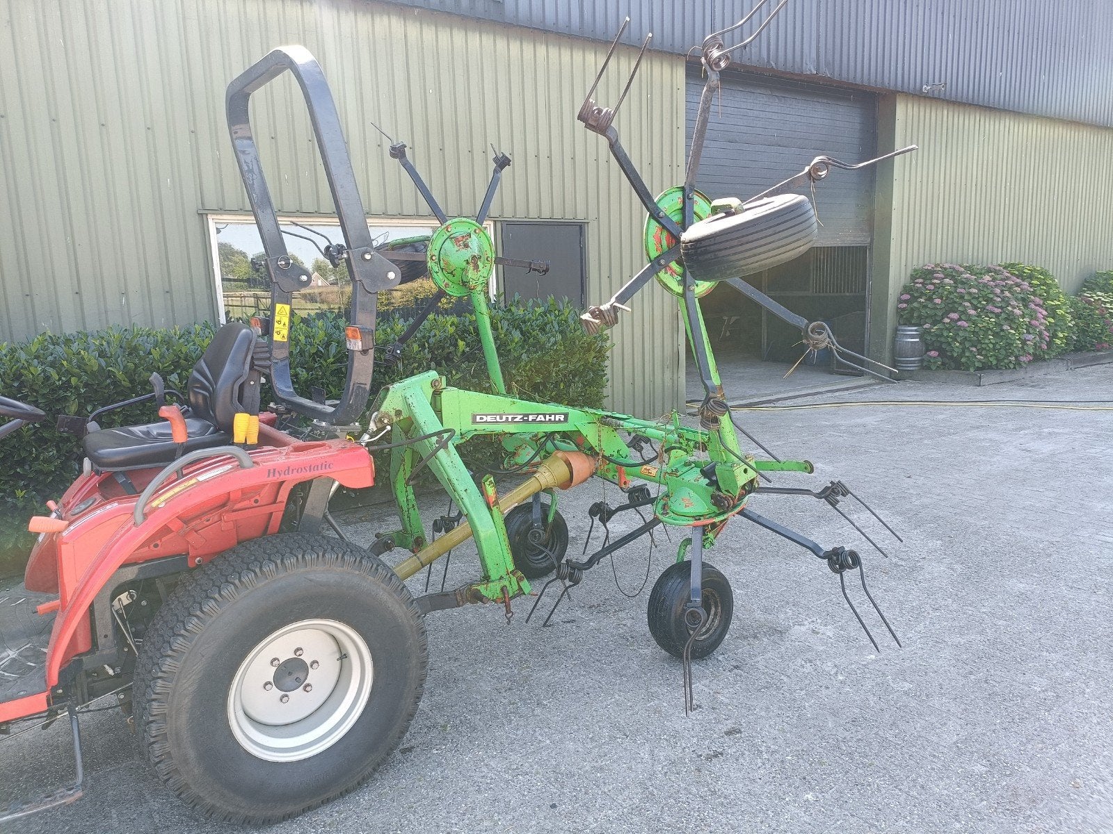 Te koop schudder deutz Fahr, Dieren en Toebehoren, Stalling en Weidegang