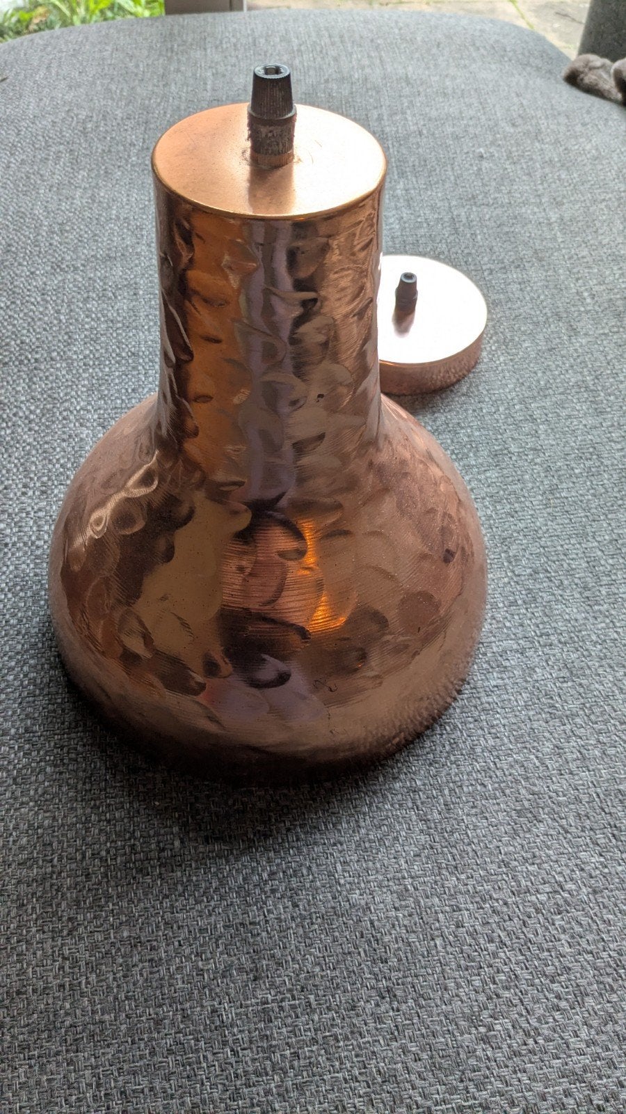 Koperkleurige hanglamp - Gehamerd design, Modern, Industrieel, Bohemian, Zo goed als nieuw, Metaal, E27 (groot)