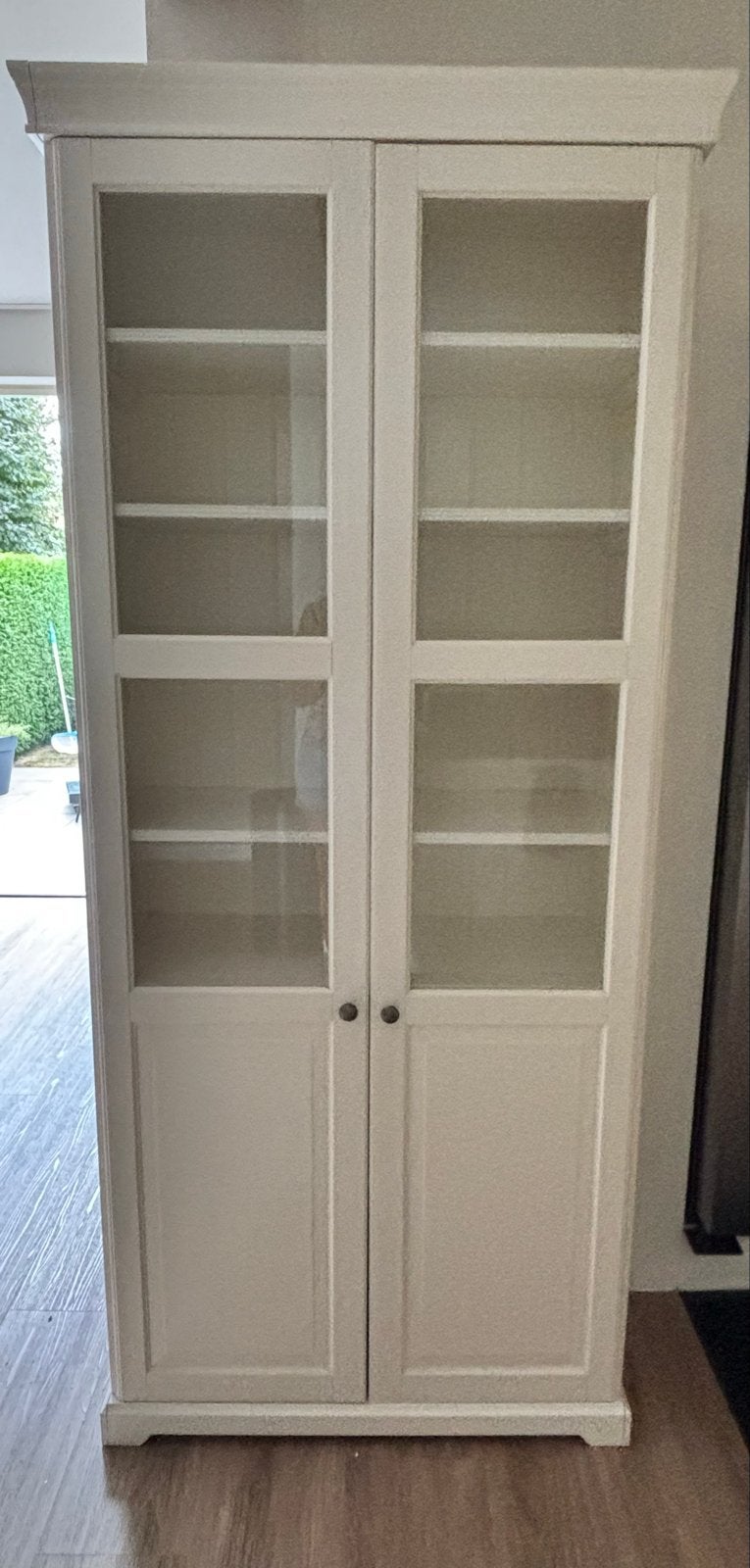 Witte vitrinekast ikea liatrop, Huis en Inrichting, Kasten | Vitrinekasten, Ophalen, Gebruikt, 200 cm of meer, 50 tot 100 cm