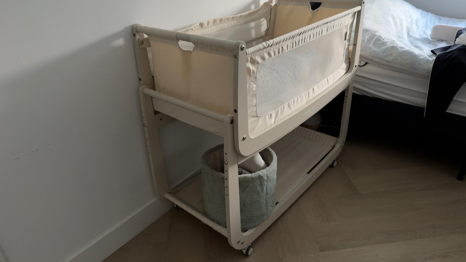 Snuzpod co-sleeper, Kinderen en Baby's, Babywiegjes en Ledikanten, Ophalen, Zo goed als nieuw, Wieg