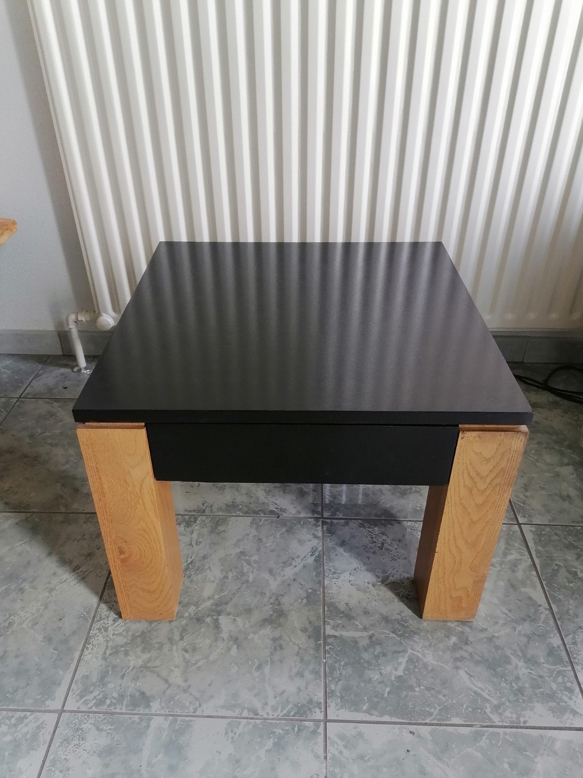 Eiken Bijzettafel Salontafel Plantentafel, Huis en Inrichting, Tafels | Bijzettafels, Vierkant, 55 tot 75 cm, Zo goed als nieuw