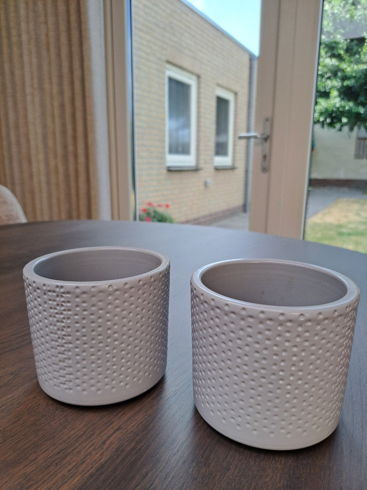 Set van 2 grijze bloempotjes (9x10 cm), Tuin en Terras, Rond, Binnen, Ophalen of Verzenden, Zo goed als nieuw