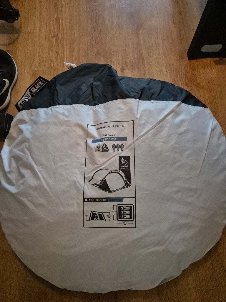 Quechua 2 seconds F&B 3, Caravans en Kamperen, Tenten, Ophalen, Zo goed als nieuw, Tot en met 3