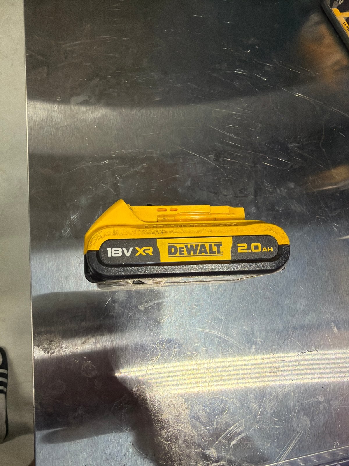 DeWalt 18V XR 2.0Ah Accu