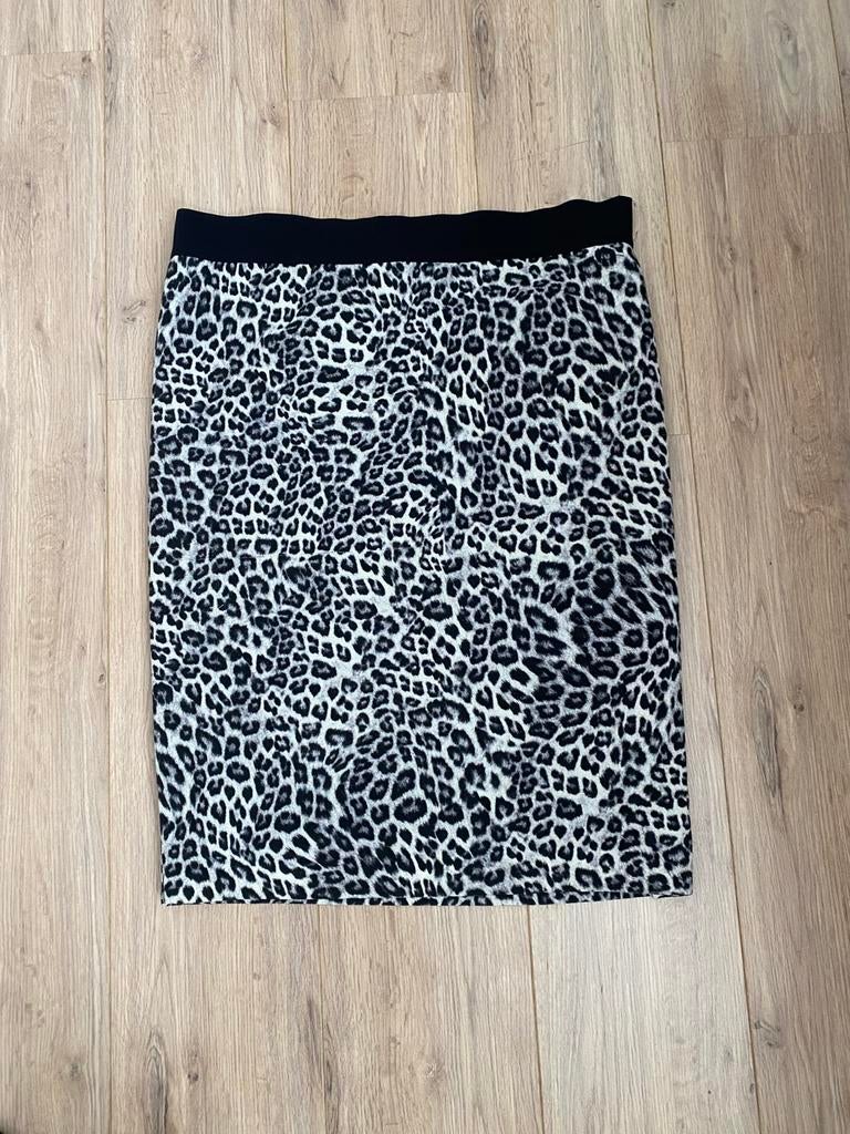 Rok van Anna maat 44, Kleding | Dames, Rokken, Ophalen of Verzenden, Zo goed als nieuw, Maat 42/44 (L), Onder de knie