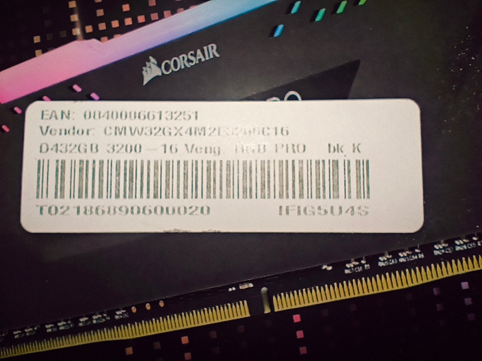 Corsair Vengeance RGB PRO DDR4 RAM 2x16GB 3200MHz, Computers en Software, Ophalen