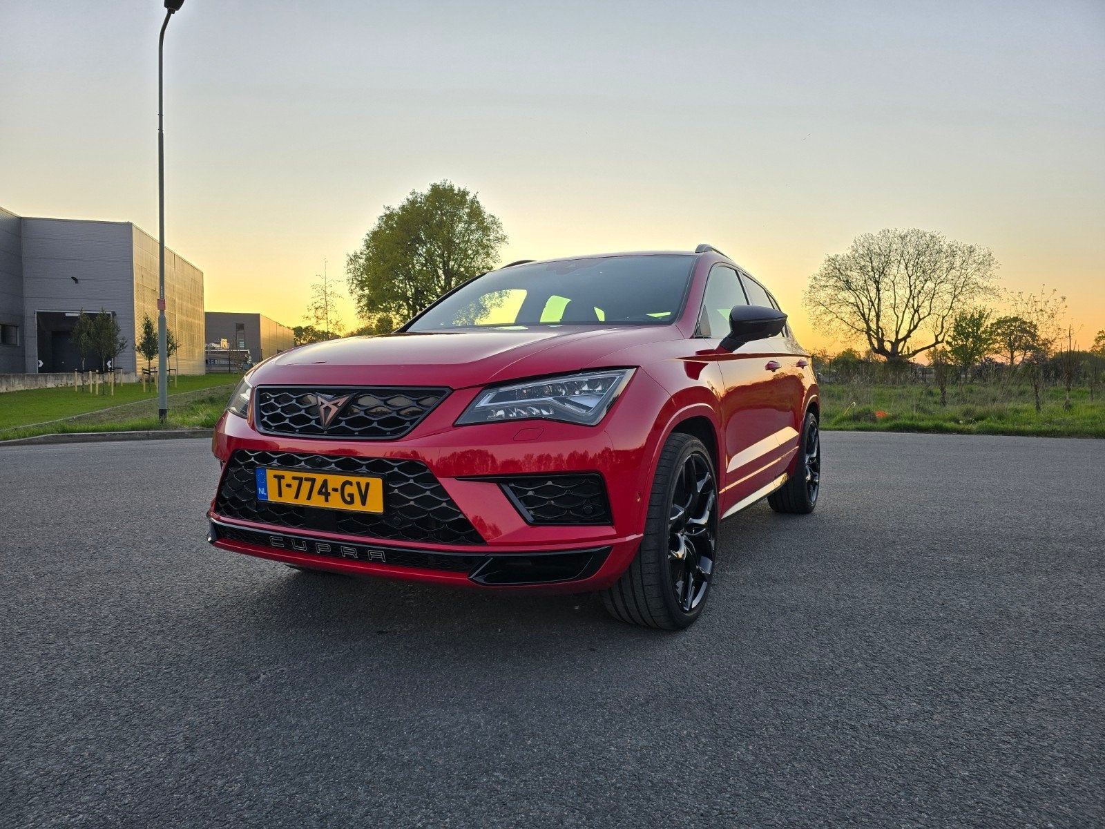 CUPRA Ateca 2.0 TSI 4DRIVE 380PK |BREMBO|PANO|BEATS|VZ5 20”, Auto's, Seat, Automaat, 4 cilinders, 1984 cc, Ateca