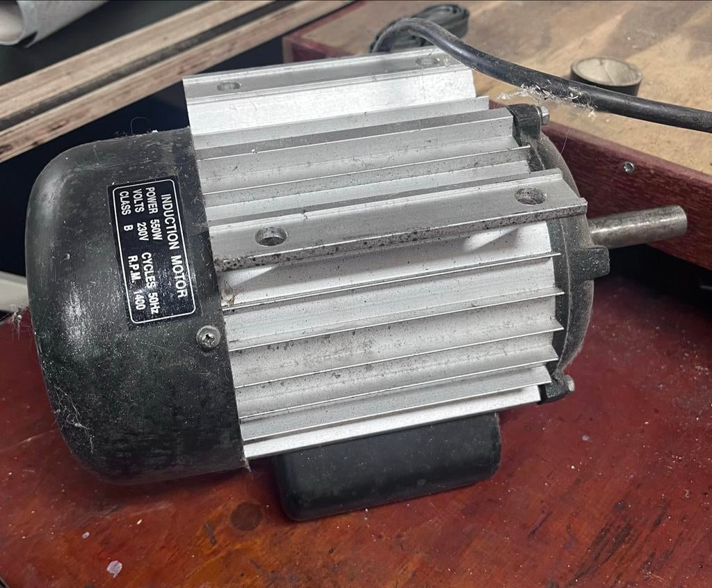 Inductiemotor 550W, 230V, 1400RPM, Klasse B, Ophalen of Verzenden, Gebruikt, Elektromotor, 1400 tot 1800 rpm