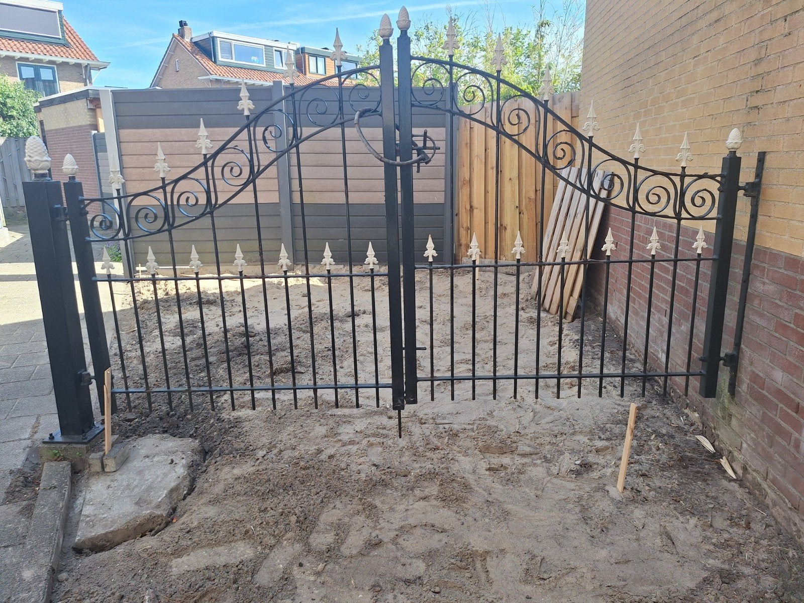 Sierhekwerk met poort (al uit de grond/gedemonteerd!), Ophalen, Met poort, Gebruikt, Sierhekwerk