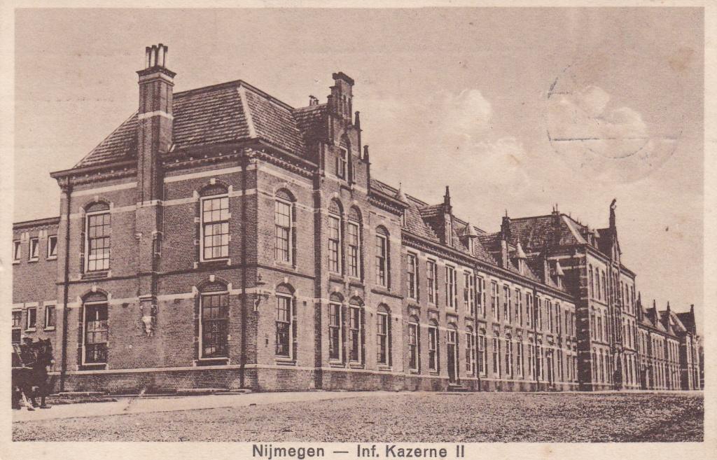 GA1804 Infanterie Kazerne 2 Nijmegen 1929 gelderland, Verzenden, 1920 tot 1940, Gelopen, Gelderland
