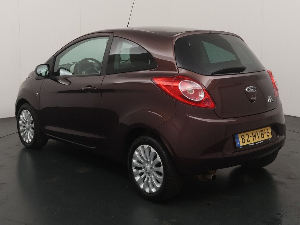 Ford Ka 1.2 70PK Titanium | Airco | Aux | Elekt. ramen, Stof, Gebruikt, 4 stoelen, Origineel Nederlands