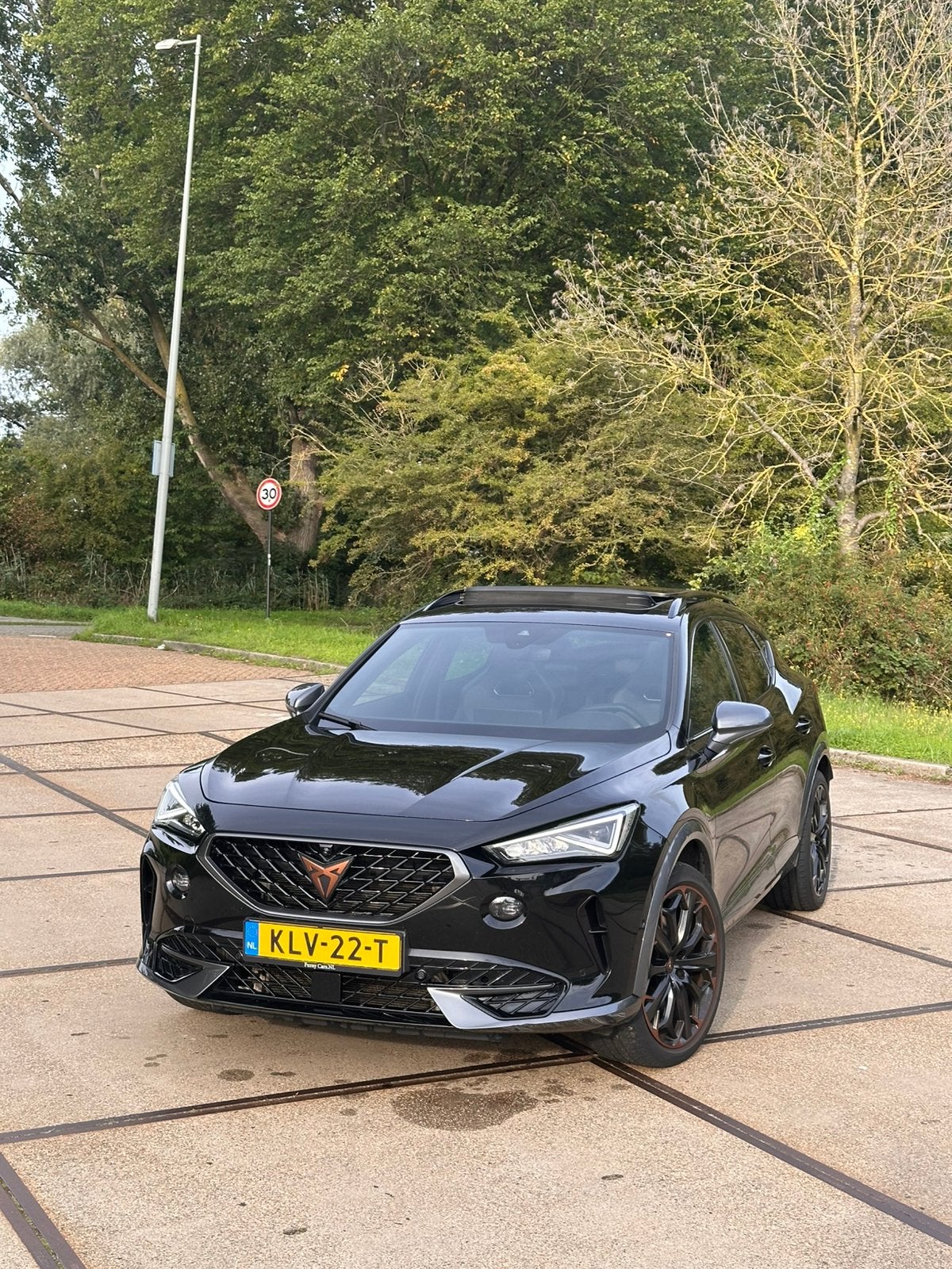Cupra Formentor Vz 1.4 E-hybrid 245pk Dsg-6 2022 Zwart, Auto's, Zwart, 4 cilinders, Formentor, Zwart