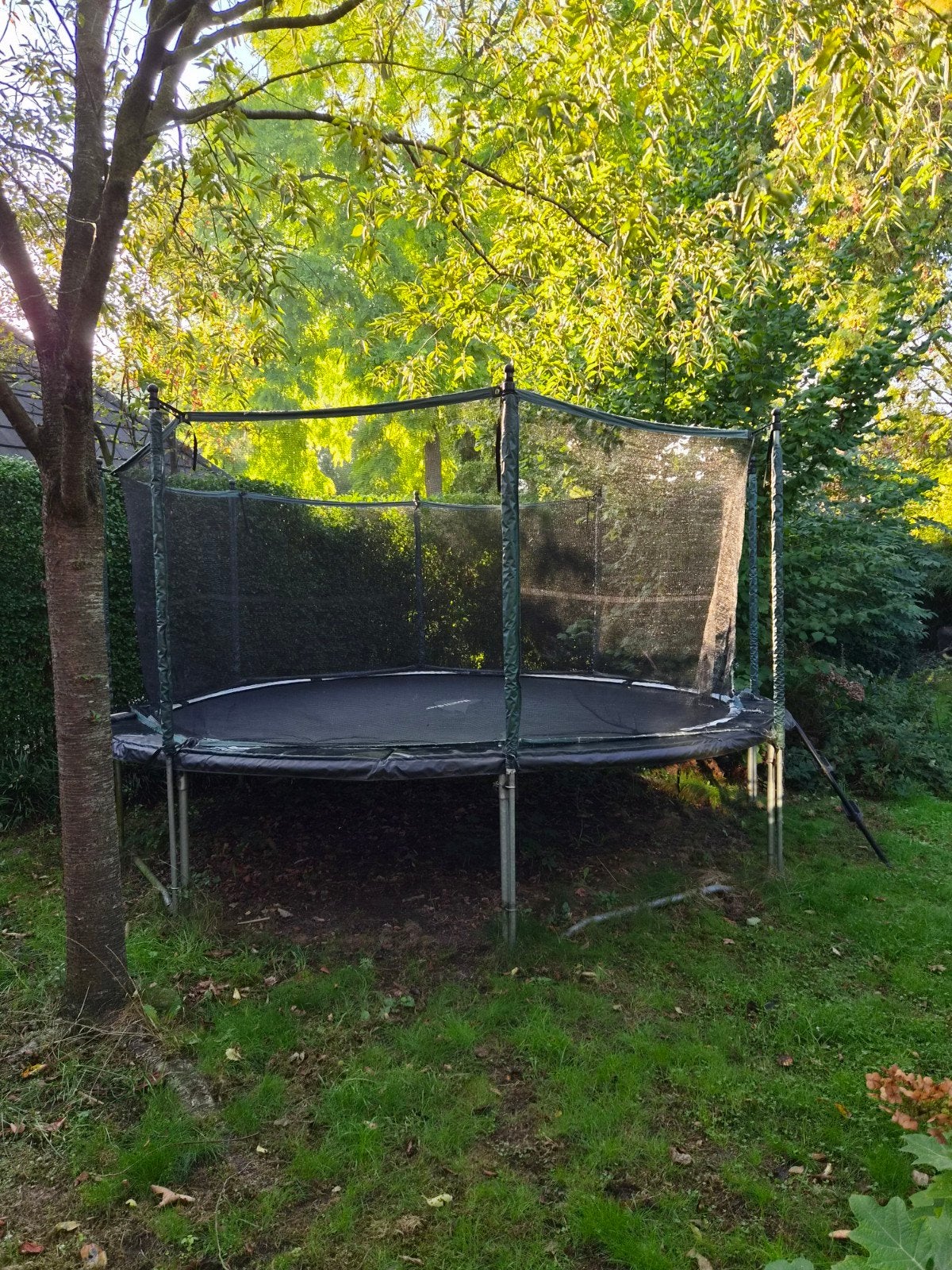MoonWalker Trampoline 4 meter met Veiligheidsnet en Trapje, Ophalen, Gebruikt