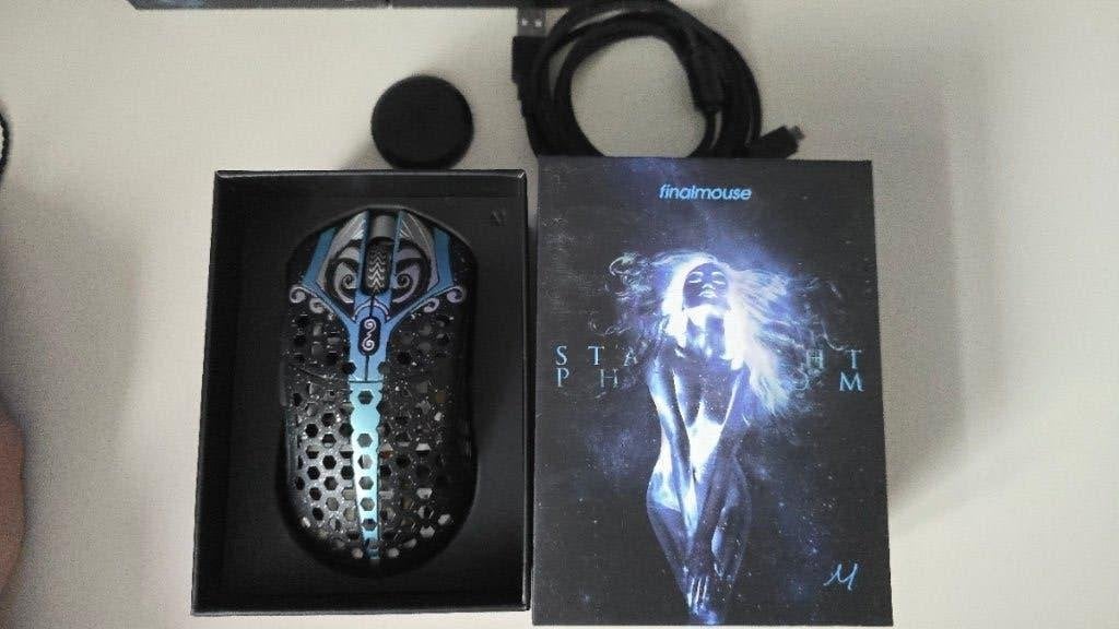 Finalmouse Starlight-12 Phantom Gaming Muis, Computers en Software, Rechtshandig, Muis, Gebruikt, Gaming muis