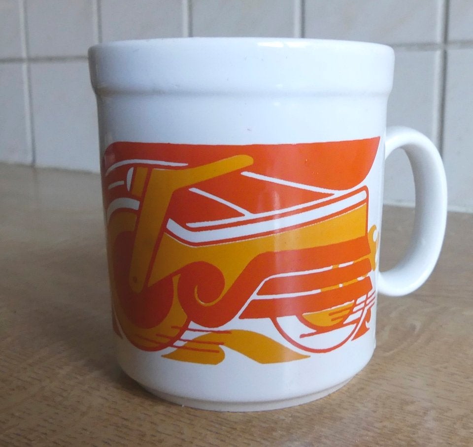 Staffordshire Potteries vintage beker mok brommer scooter, Gebruikt, Overige stijlen, Aardewerk, Mok