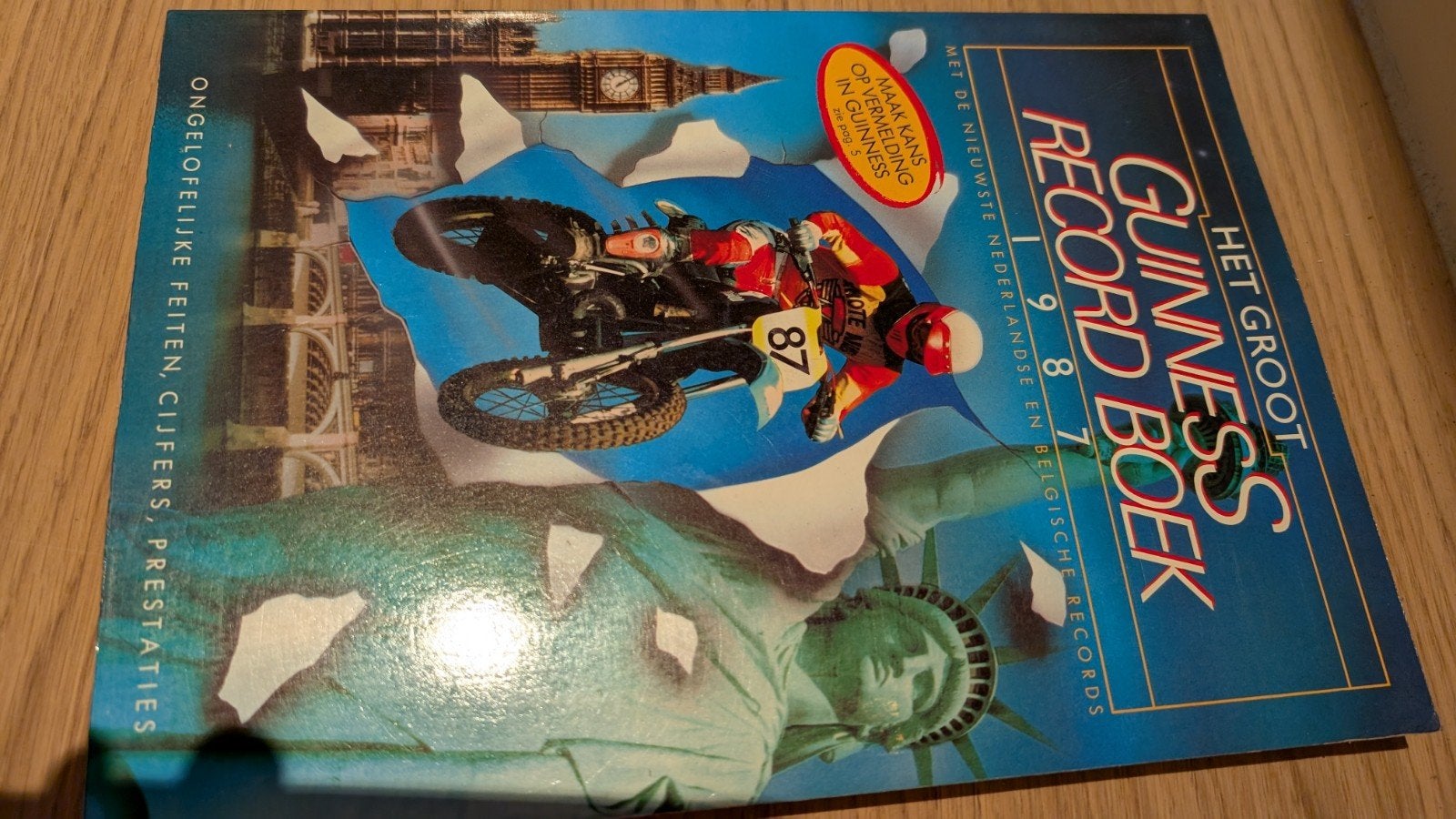 Het Groot Guinness Record Boek 1987, Boeken, Ophalen of Verzenden, Gelezen, Nederland