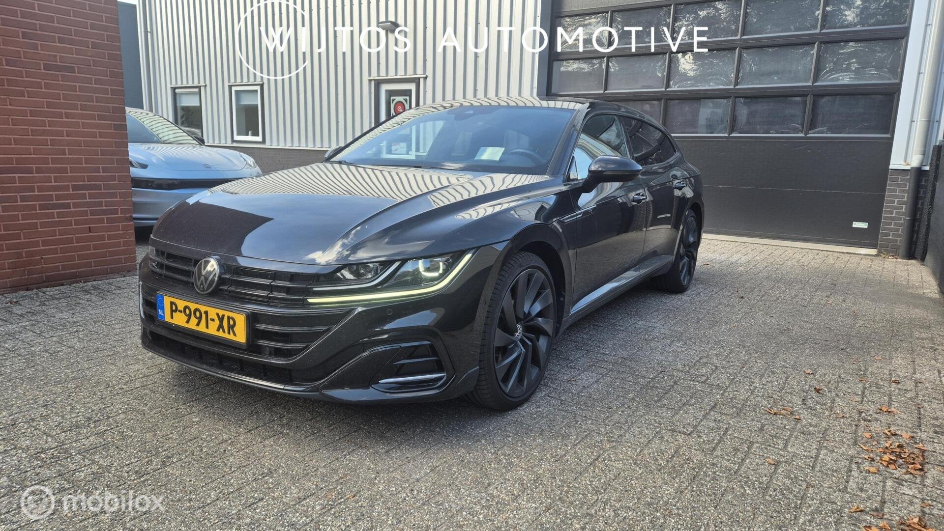 Volkswagen Arteon Shooting Brake 1.4 TSI eHybrid R-Line, pan