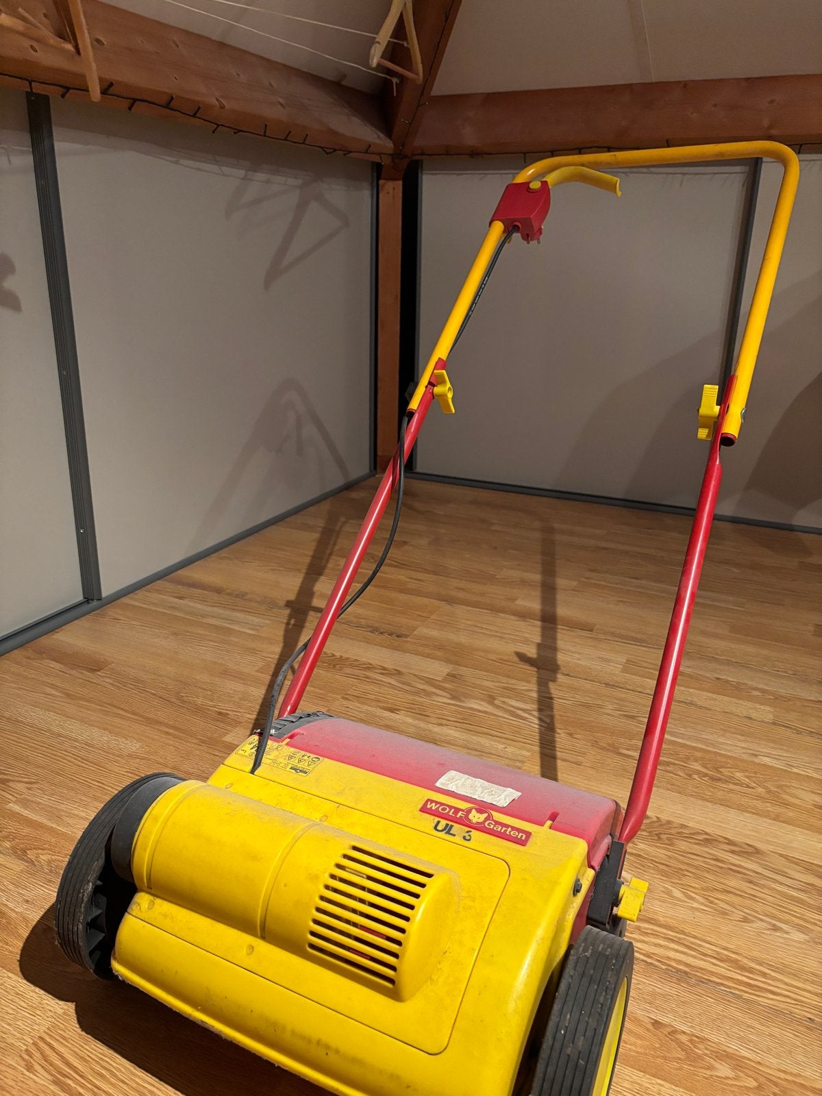 Wolf Garten verticuteer apparaat - Elektrisch, Ophalen, Gebruikt, Elektrisch