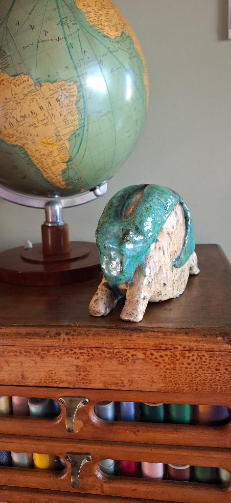 Brutalistische keramieken buffel/stier/bull, Antiek en Kunst, Curiosa en Brocante, Ophalen of Verzenden